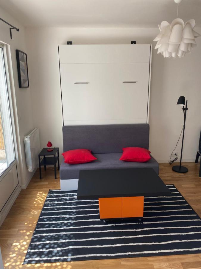 Апартаменты Grand Studio De 38M2 Et Cour Independante De 25M2 Dont Wifi Et Netflix Монпелье Экстерьер фото